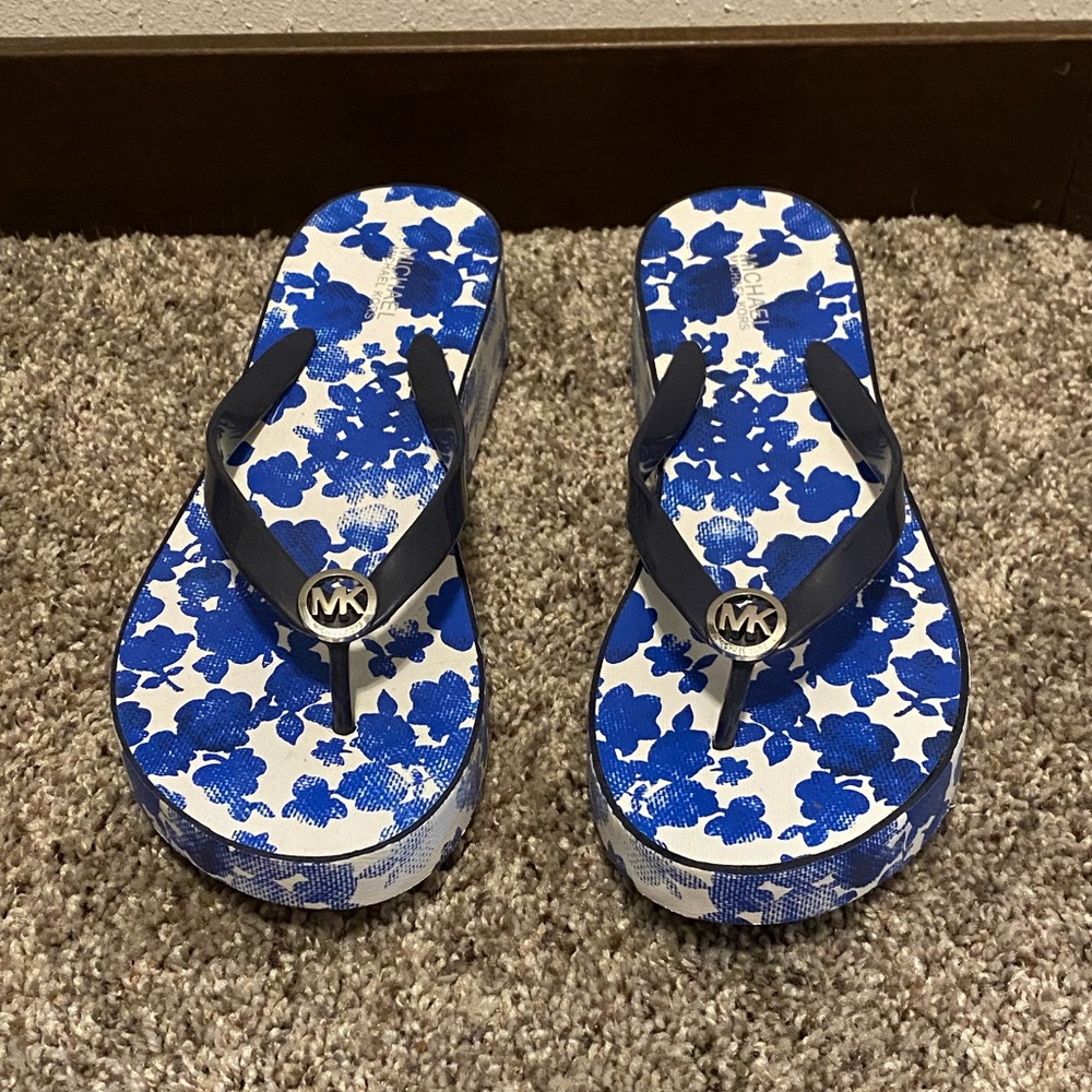 Michael Kors platform flip flops